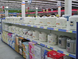 精品陳列里的告別 斑竹零售生涯在奉賢鞋帽區(qū)的最后身影